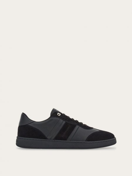 Ferragamo | Men's Low Top Sneaker With Signature - Black