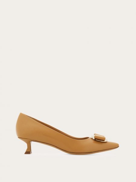 Ferragamo | Women's New Vara Plate Kitten Heel Pump - Light Camel