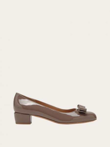 Ferragamo | Women's Vara Pump - Cumin