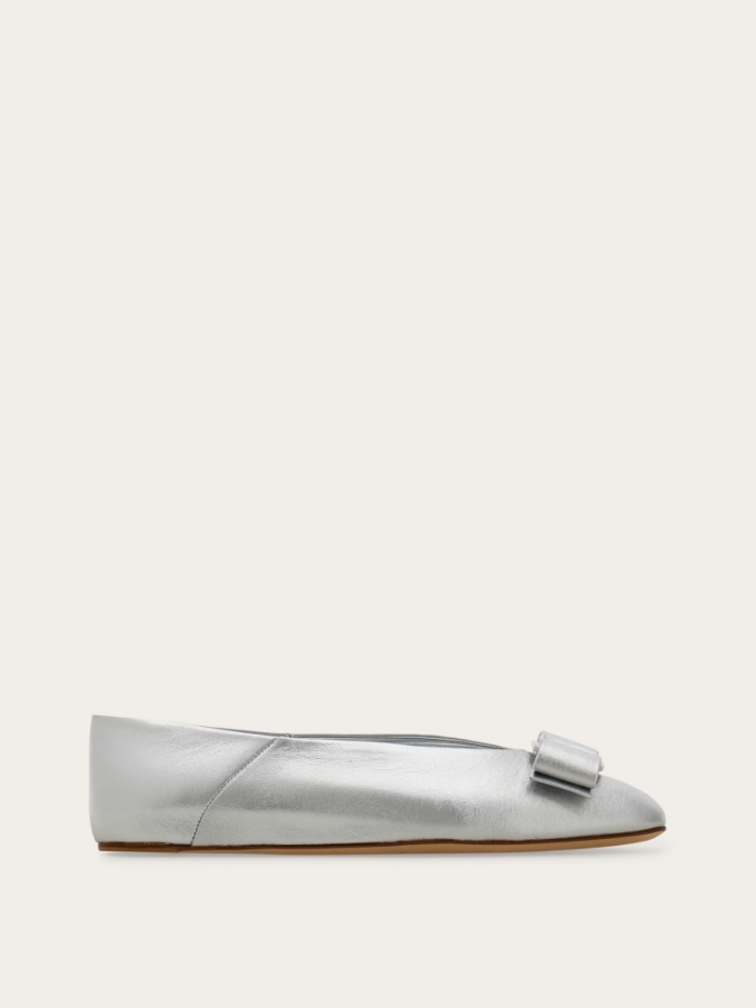 Ferragamo | Women's Vara Bow Ballet Flat - Silver