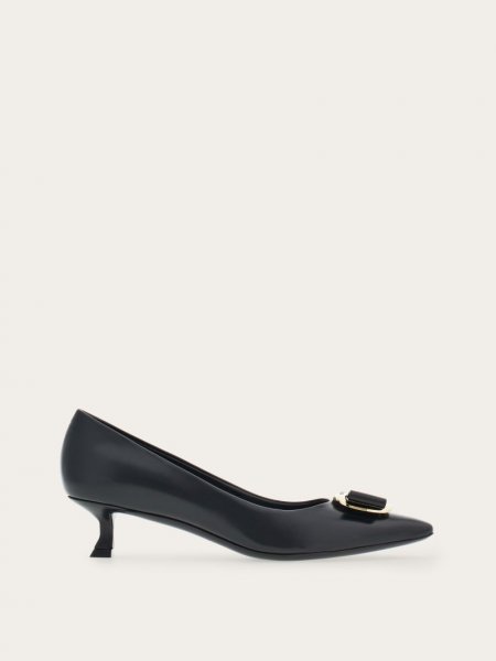 Ferragamo | Women's New Vara Plate Low Heel Pump - Black