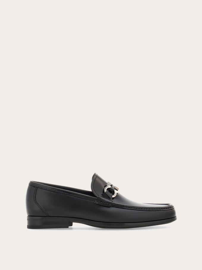 Ferragamo | Men's Moccasin With Gancini Ornament - Black