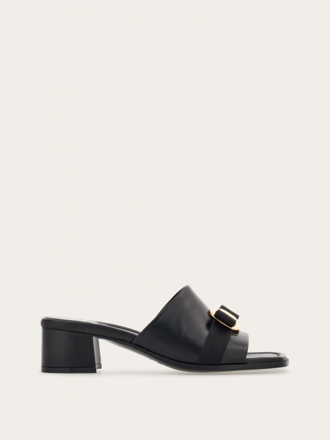 Ferragamo | Women's New Vara Plate Slide - Black