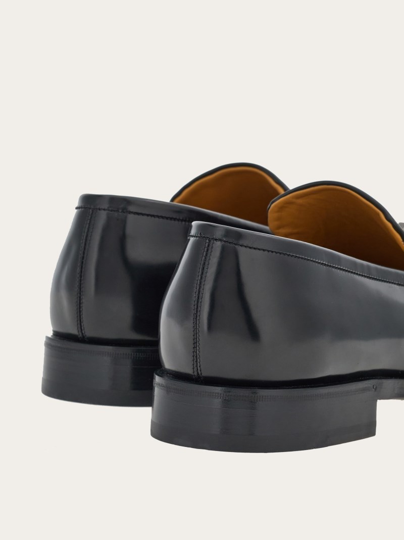 Ferragamo | Men's Moccasin With Gancini Ornament - Black