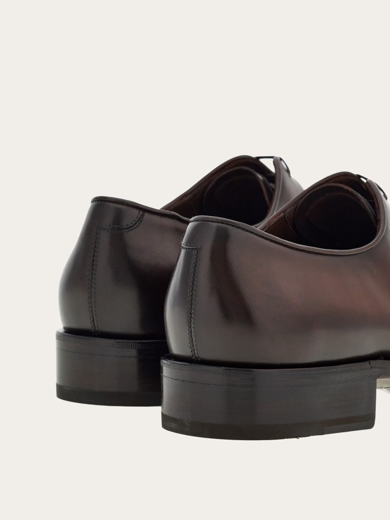 Ferragamo | Men's Tramezza Oxford With Covered Laces - Cocoa