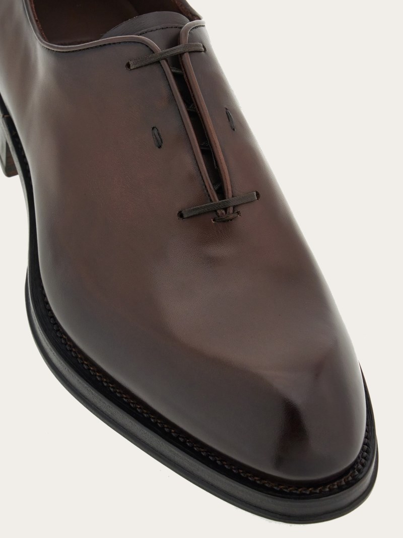 Ferragamo | Men's Tramezza Oxford With Covered Laces - Cocoa