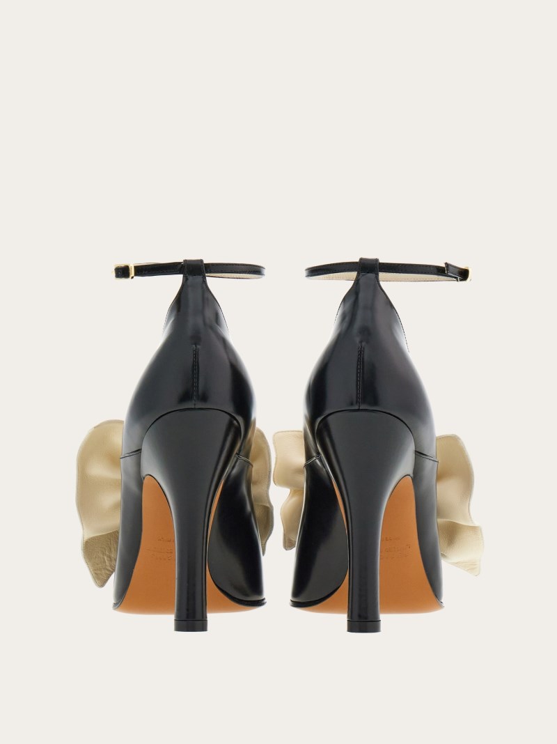 Ferragamo | Women's Bella - Black