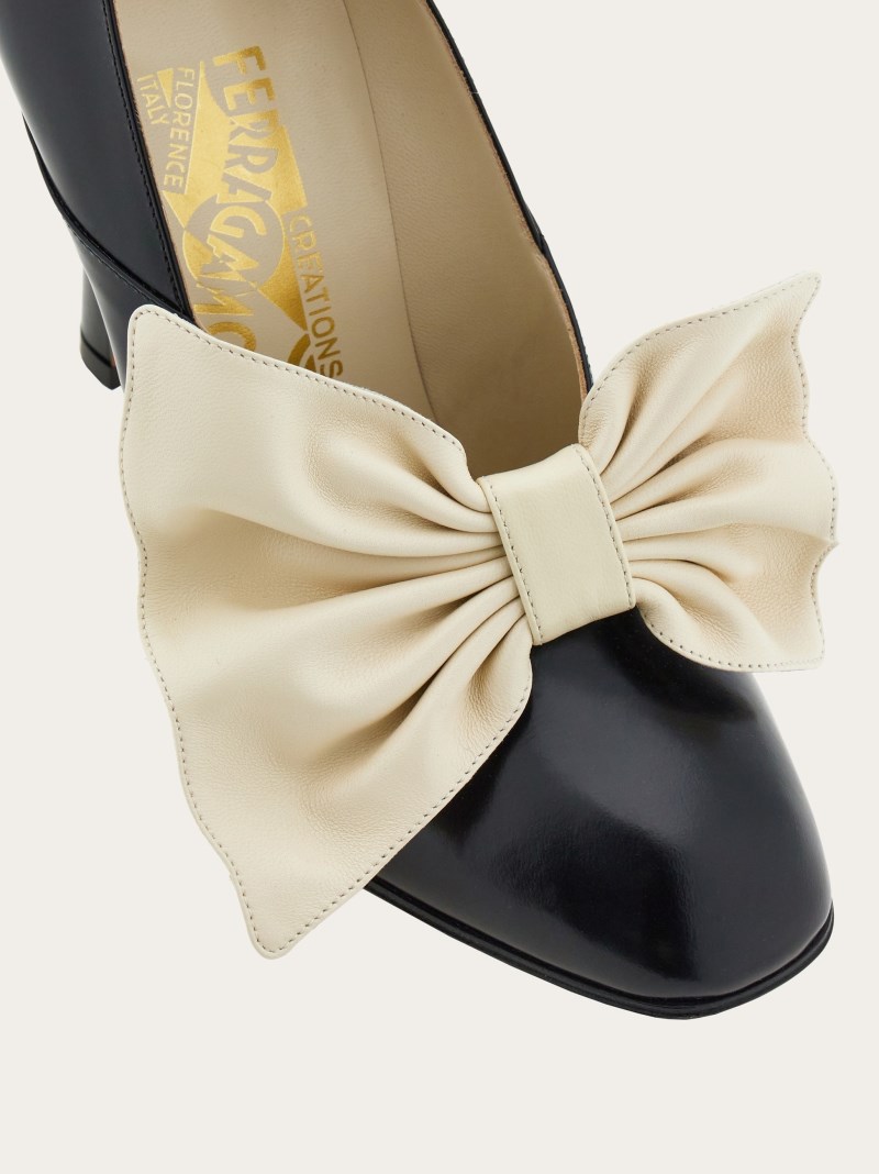 Ferragamo | Women's Bella - Black