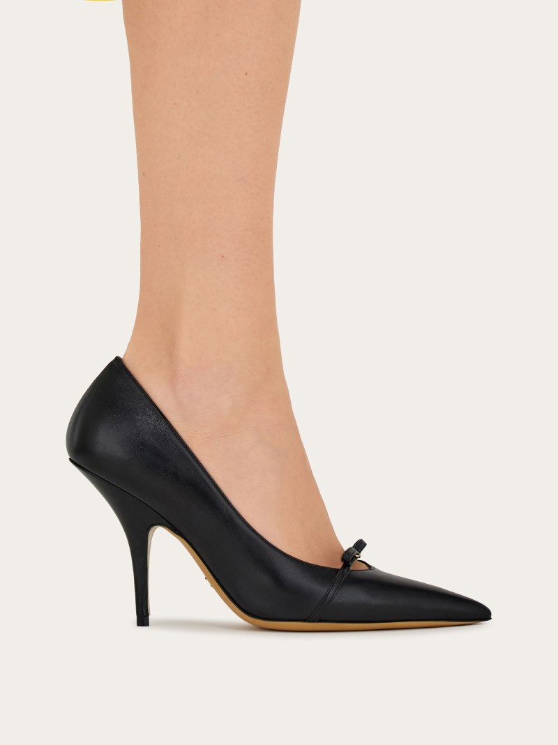 Ferragamo | Women's Mini Bow Mid Heel Pump - Black/Biscuit