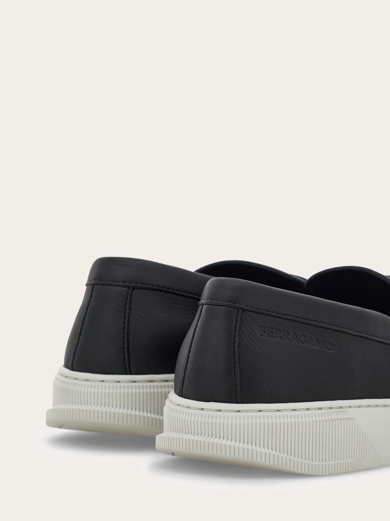 Ferragamo | Men's Hybrid Sneaker With Hug Buckle - Black